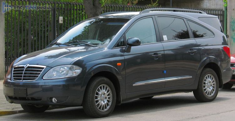 2008, 2009 SsangYong Rodius SV320