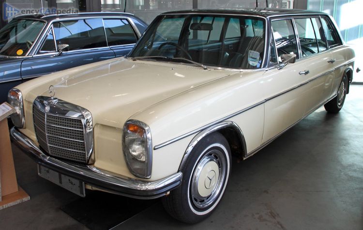 1973, 1974, 1975, 1976 Mercedes 240D LWB V115
