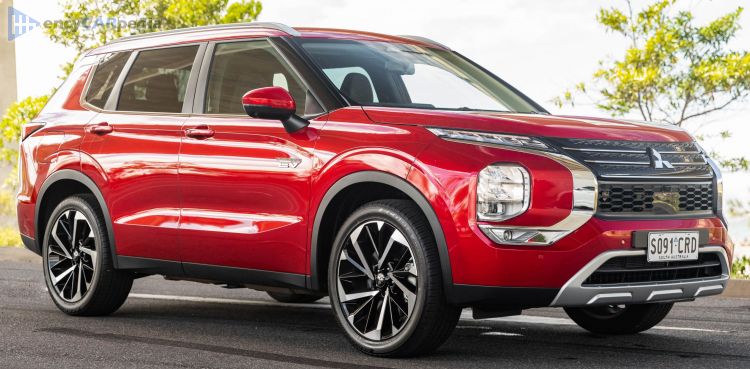 2022, 2023, 2024, 2025, 2026 Mitsubishi Outlander 2.5 AWD