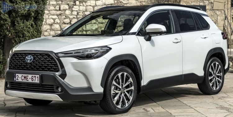 2022, 2023, 2024, 2025 Toyota Corolla Cross 2.0 Hybrid AWD-i