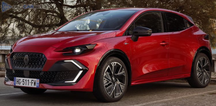 2026 Renault Clio TCe 115 EDC