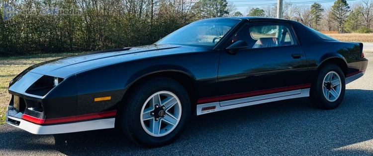 1983, 1984 Chevrolet Camaro 5.0 L69
