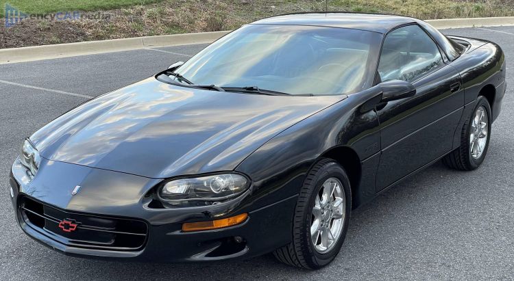2001, 2002 Chevrolet Camaro Z28 Coupé