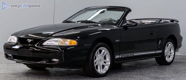 1998 Ford Mustang GT Convertible
