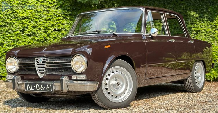 1970, 1971, 1972 Alfa Romeo Giulia 1300 Super 115.09