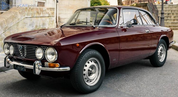 1971, 1972, 1973, 1974, 1975, 1976 Alfa Romeo 2000 GT Veloce 105.21