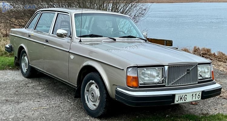 1974, 1975, 1976, 1977, 1978 Volvo 264 GL