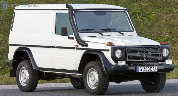 1996, 1997, 1998, 1999, 2000, 2001 Mercedes G 300 Turbodiesel kurz W461