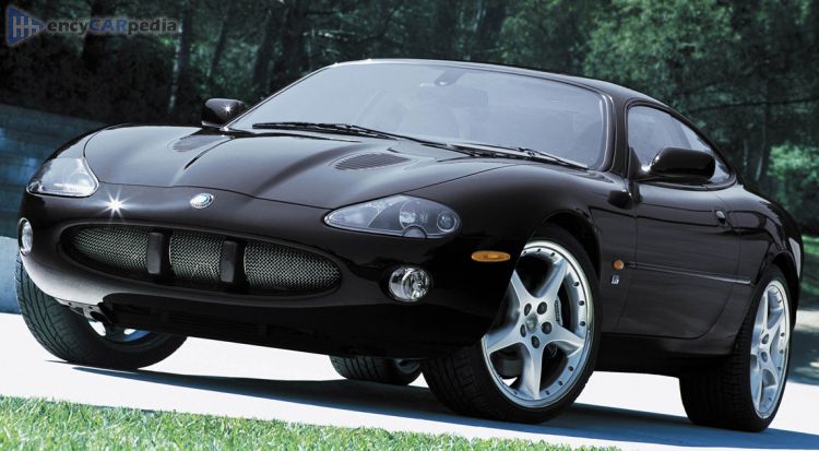 2002, 2003, 2004, 2005 Jaguar XKR Coupé X100