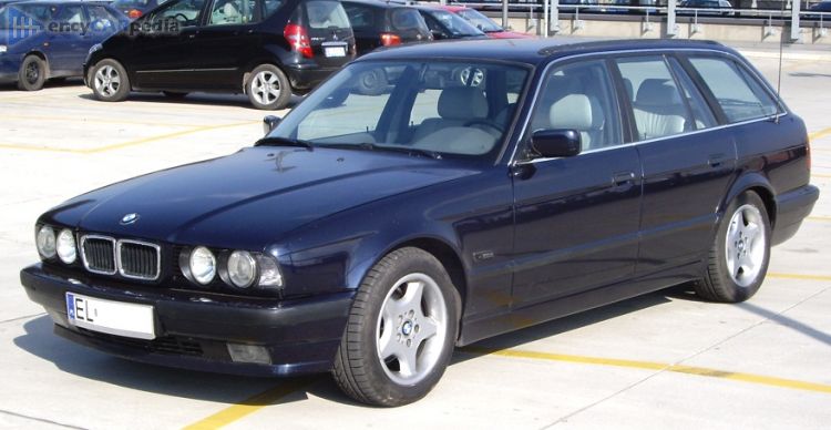 1993, 1994, 1995, 1996 BMW 540i touring E34