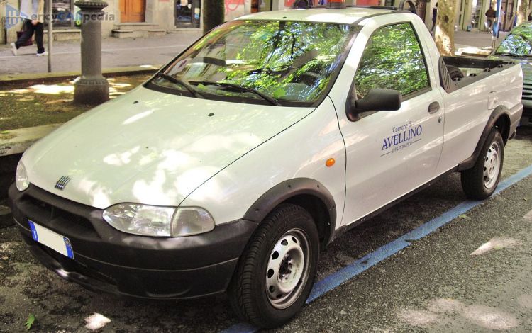 1999, 2000, 2001, 2002 Fiat Strada TD 70
