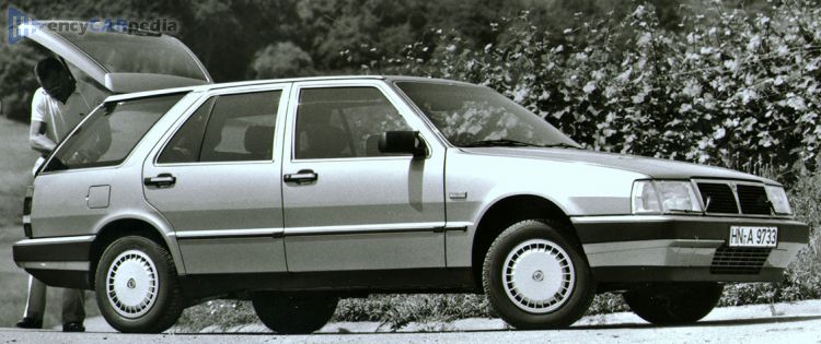 1986, 1987 Lancia Thema Station Station Wagon Turbo d