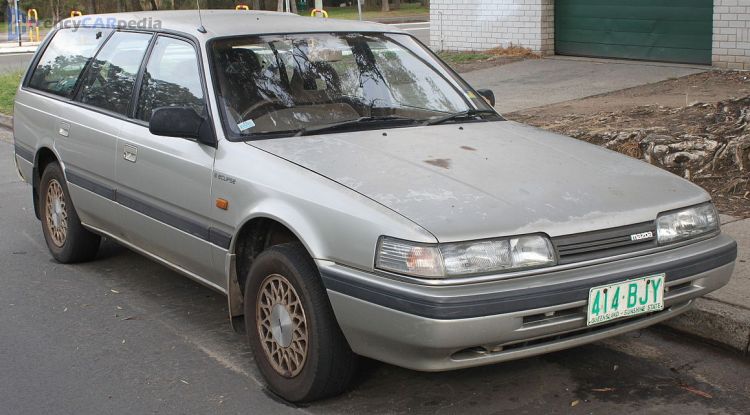 1992, 1993 Mazda 626 2.2i 4WD
