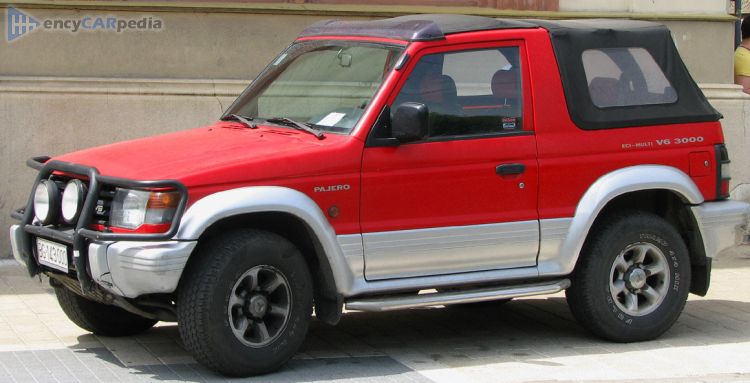 1991, 1992, 1993 Mitsubishi Pajero 3000 V6 Cabrio