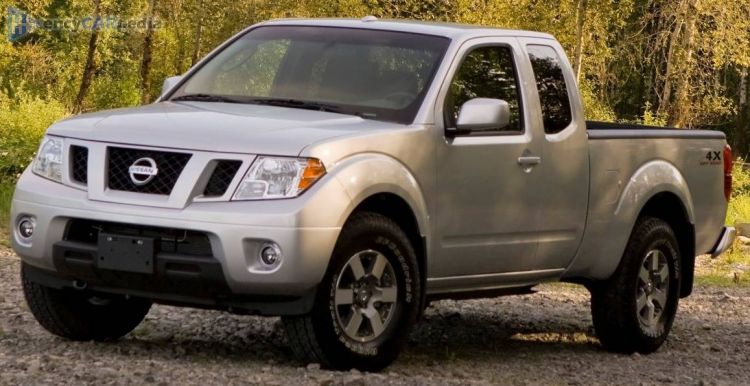 2013, 2014, 2015 Nissan Navara King Cab 2.5 dCi 144 D40