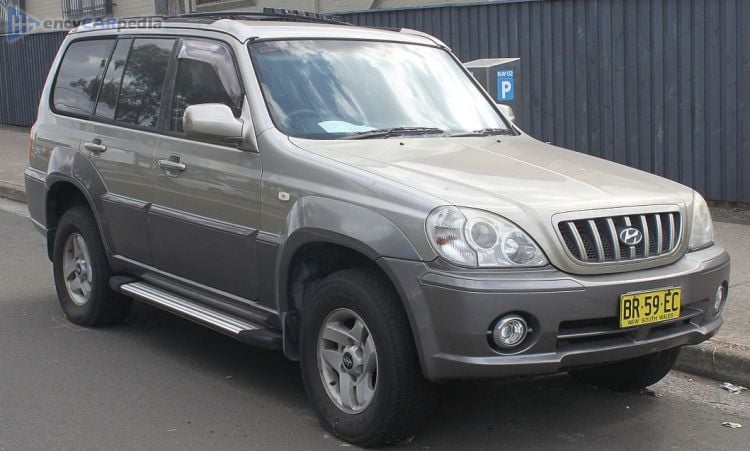 2001, 2002 Hyundai Terracan 3.5 V6